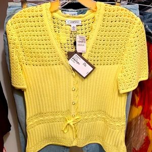 St John Sport Yellow Top